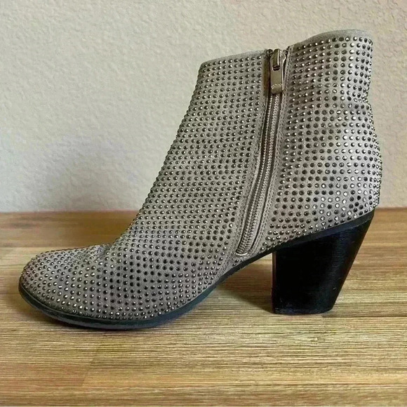 Juicy Couture Avora Taupe Sequined Ankle Booties Women’s Size 8 Medium - Picture 6 of 12